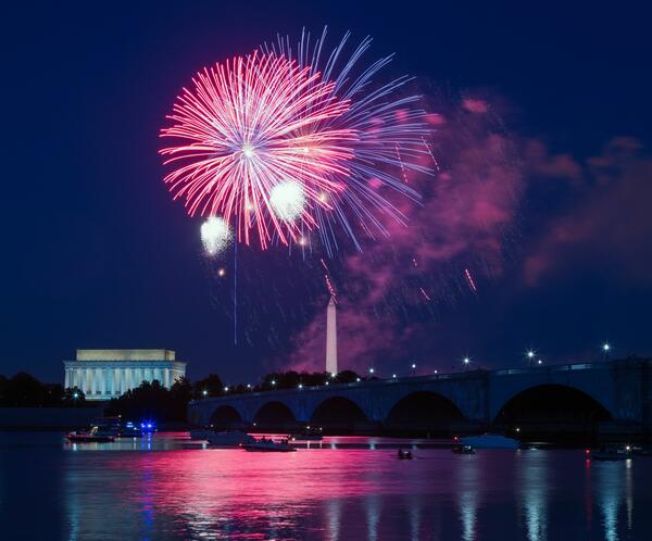 Georgetown-Waterfront-Fireworks