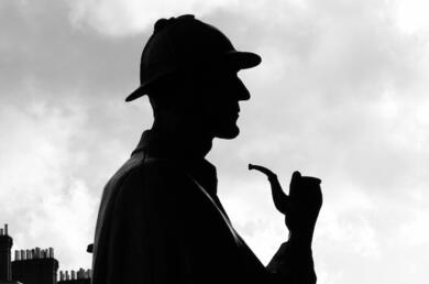 silhouette of Sherlock Holmes statue in London