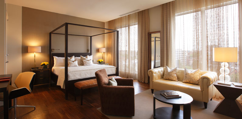 Suite with Four Poster bed at The Dupont Circle in Washington DC