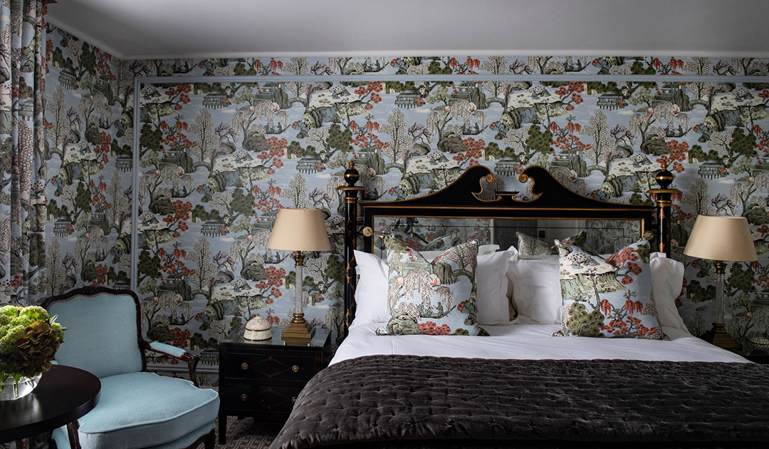 Classic Room 1 Queen Bed at The Kensington 