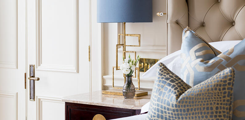 The Knightsbridge Suite pillows on bed