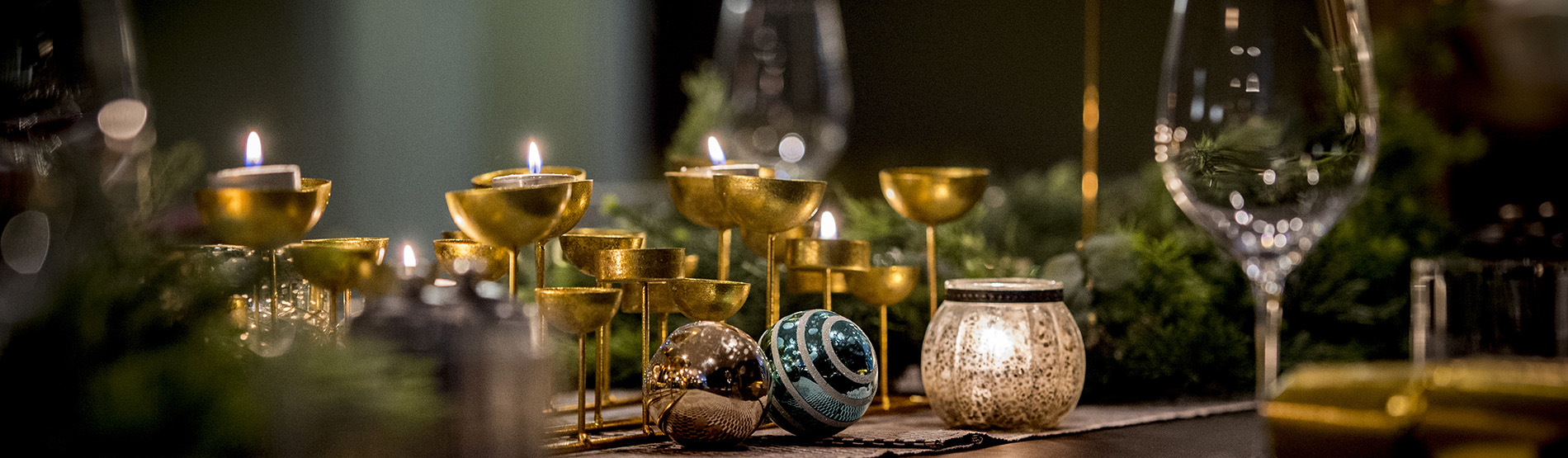 Festive table setting at The Marylebone