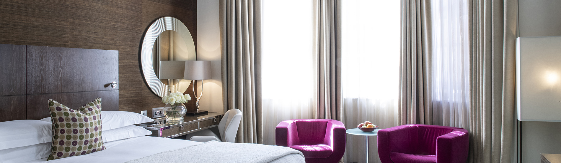 Marylebone Room Detail of the Deluxe Queen