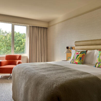 Classic Room 1 Double Bed in the River Lee Hotel Cork featuring comfortable bedding, stylish decor.
