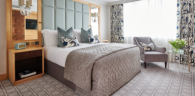 King bed in luxury suite