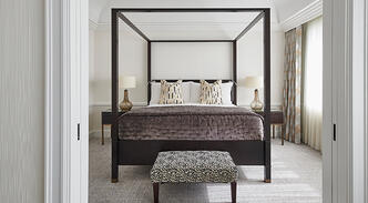 Four poster bed in Junior Suite